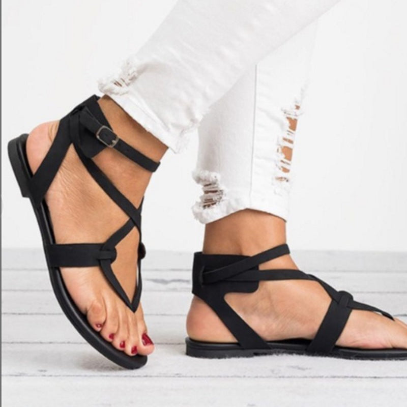 Wish Amazon&#039;s Popular 2022 Summer European And American New Thin Strap Clip-on Flat-soled Foreign Trade Large Size Women&#039;s Sandals Are In Stock