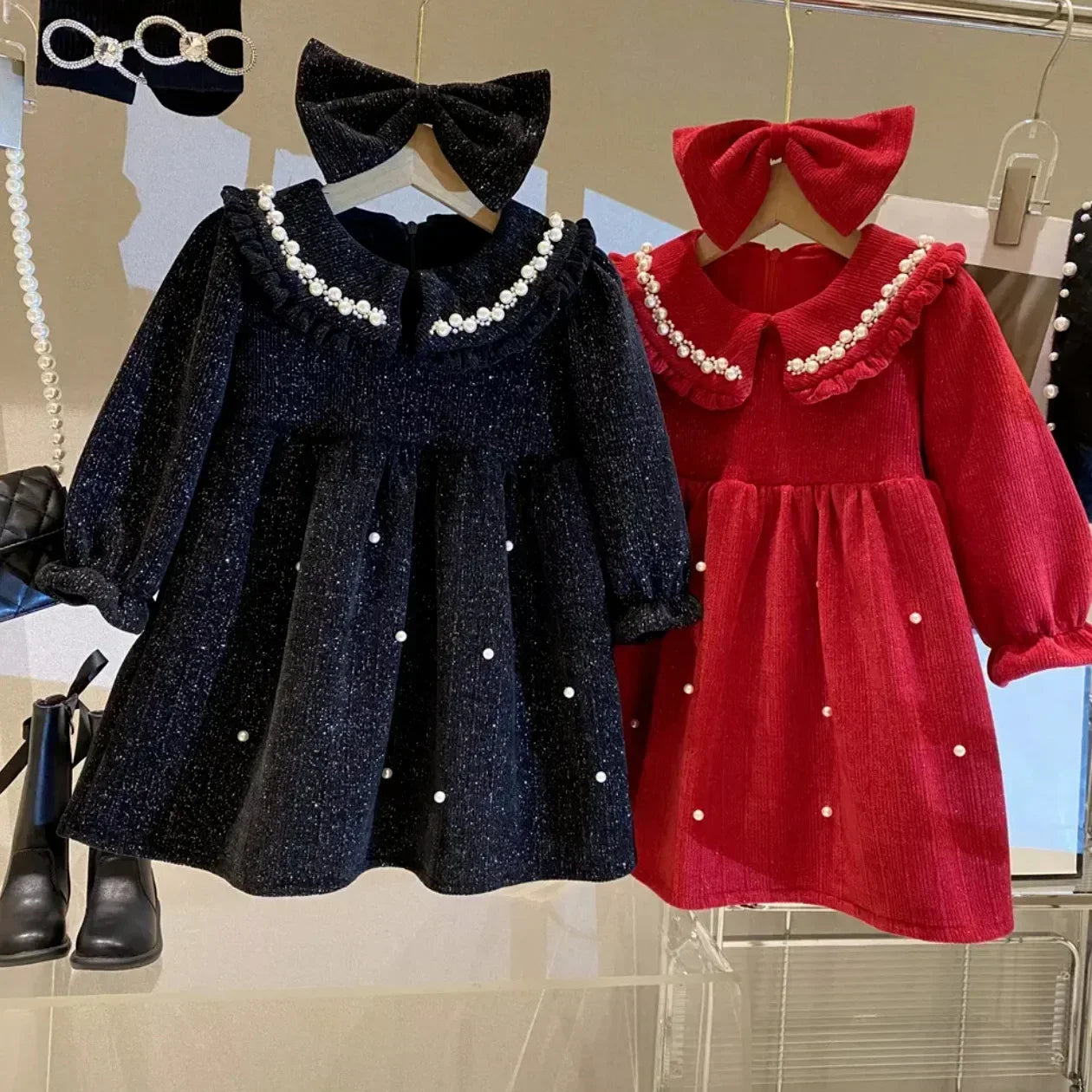 Autumn and Winter Thickening Flip Collar Dress 3-8 Year Old Girl Velvet Pearl Dress New Fashionable Red New Year Clothing