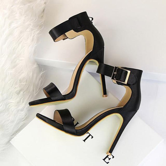 summer women&amp;#039;s shoes high heels sexy super high heel waterproof platform sandals with belt buckle